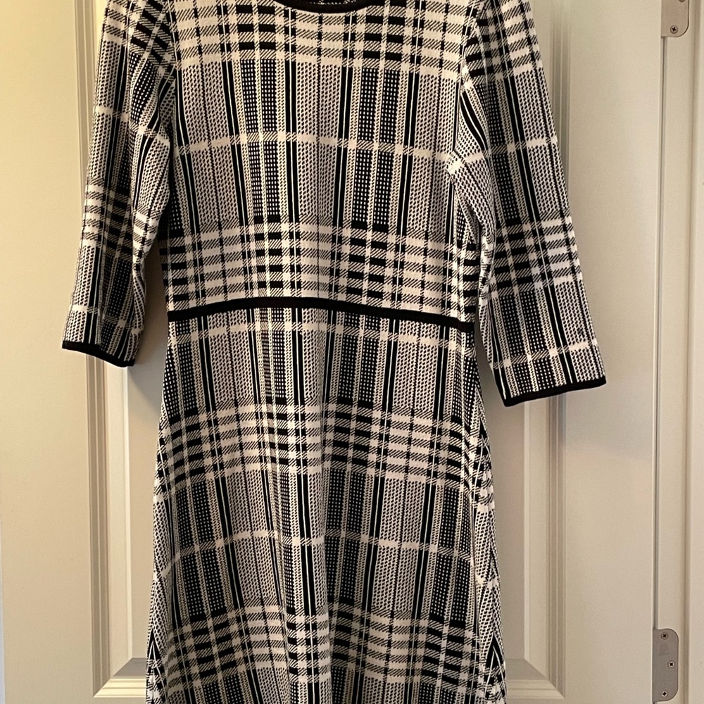 Donna Ricco Black and White Plaid Knit Sweater Dress